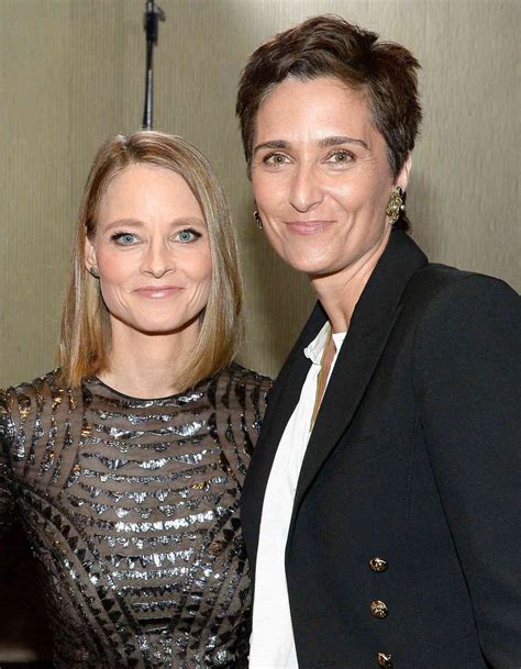 jodie foster and wife